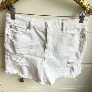 American Eagle - White Jean Shorts (curvy fit)